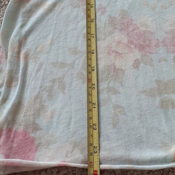 WILDFOX small sheer floral top (DEFECT), NWT, $72 - Picture 7 of 7